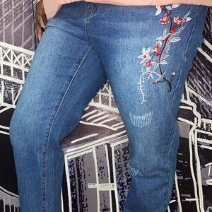 High Waist Floral Embroidery Bleach Wash Jeans